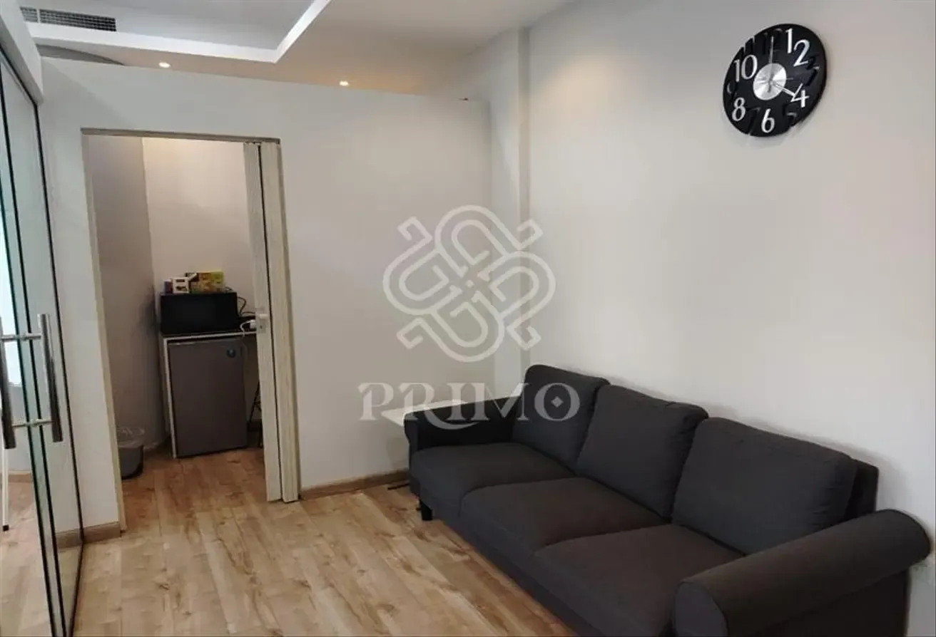 Upgraded | Fully Fitted | Near Metro