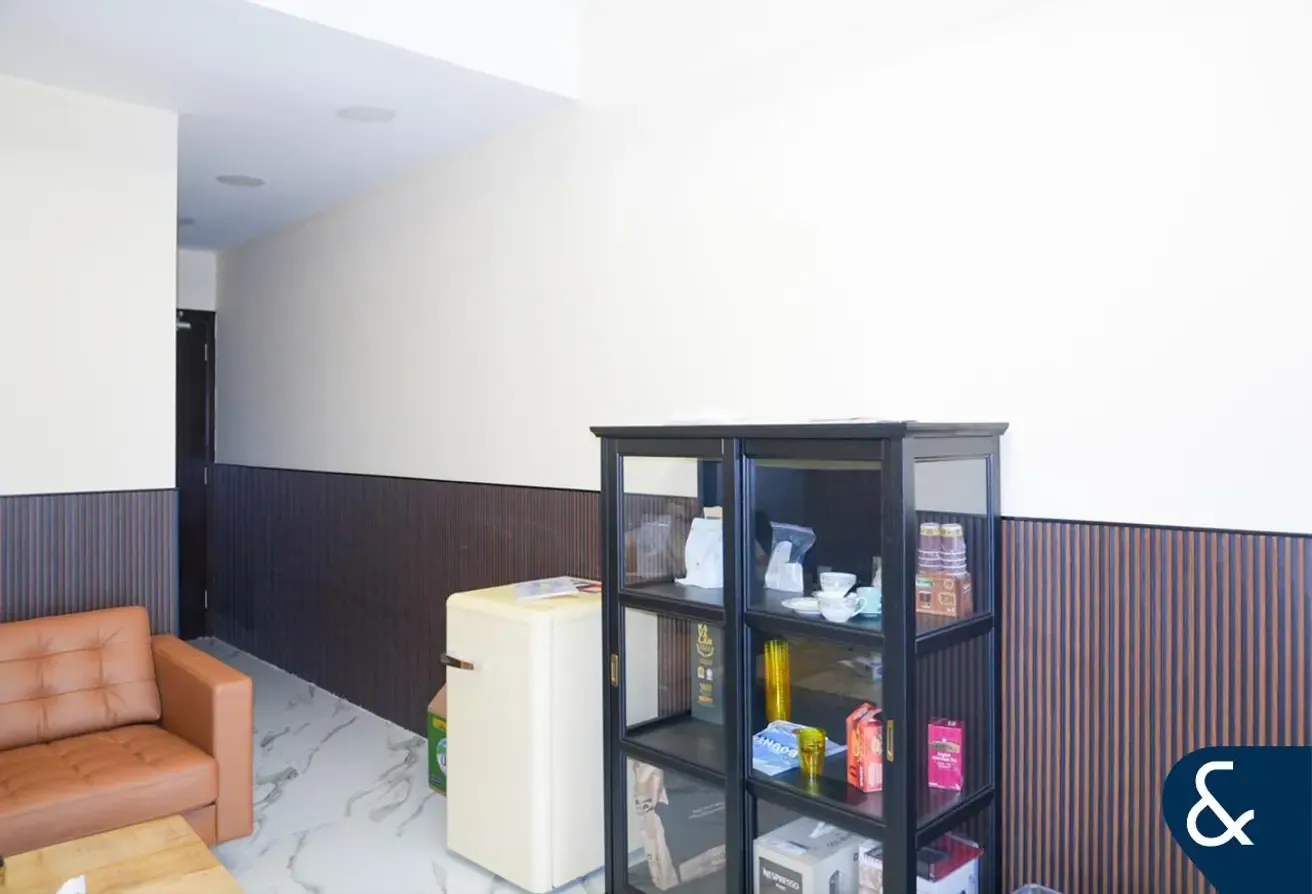 Investment | Vacant or Tenanted | Near Metro