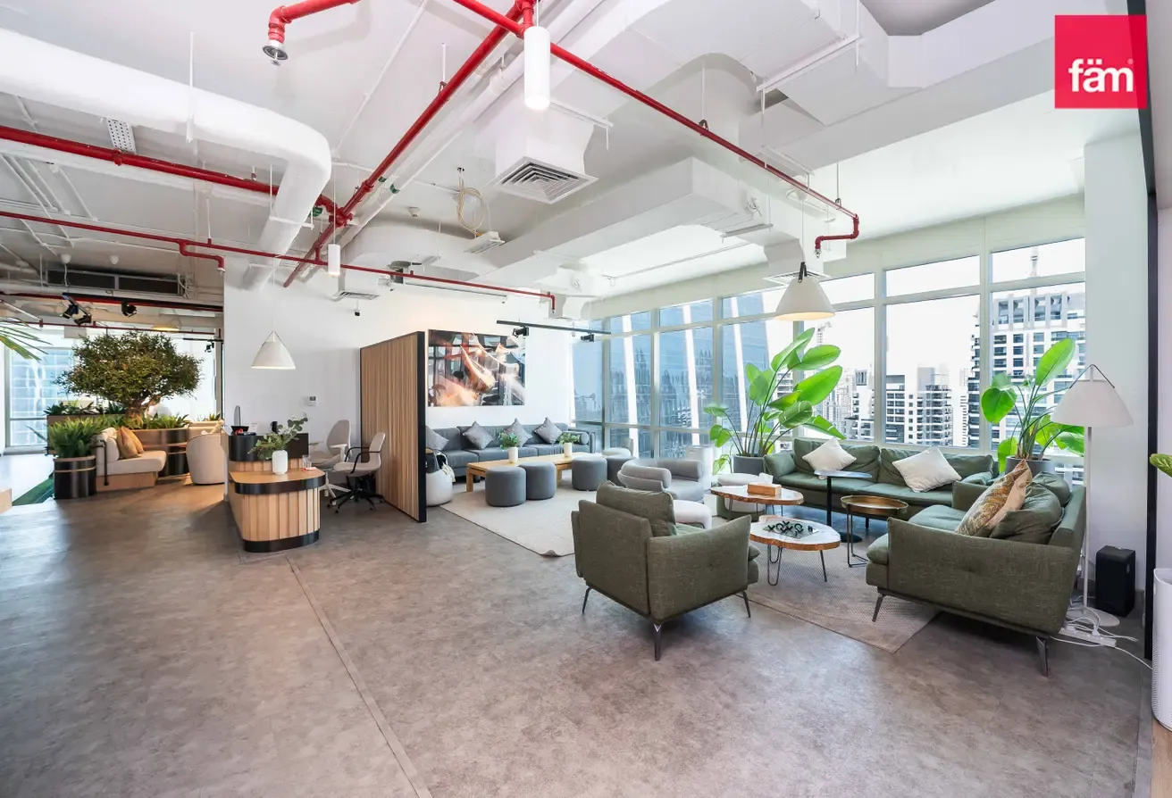 Luxury Fitout | Half Floor | Community Specialist