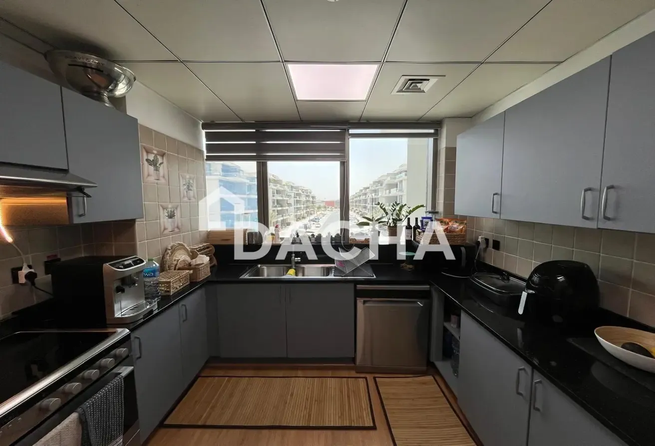Upgraded | Partial Majlis View | Top Condition
