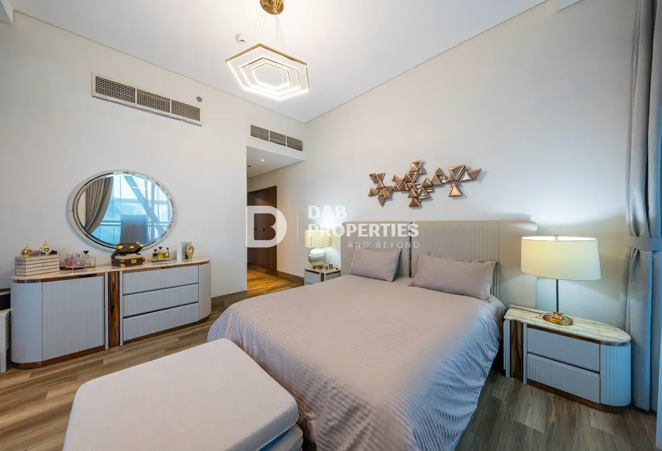 2BR | HIGH FLOOR | CANAL AND MARINA VIEW