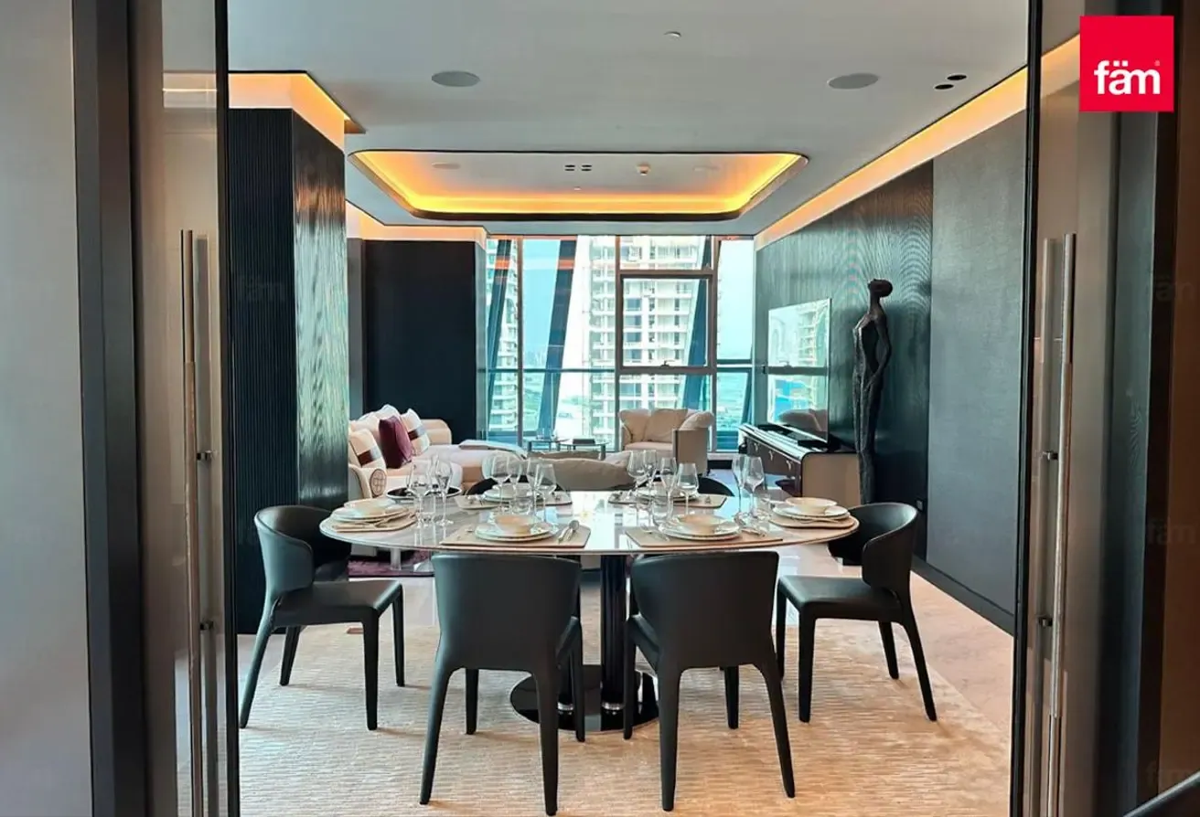 2br Luxury Residence | Canal View