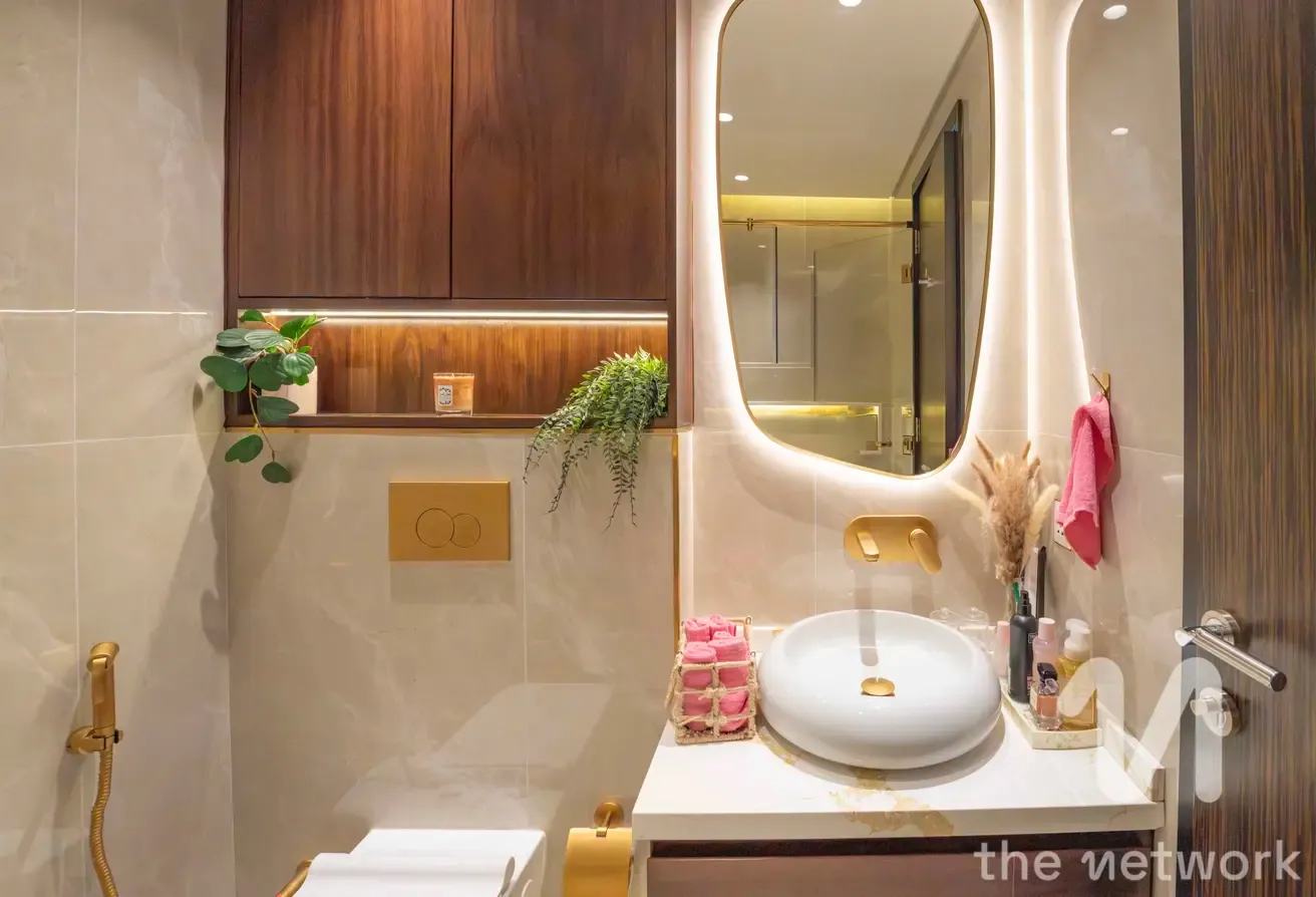 Golf Course View | Upgraded | Vacant