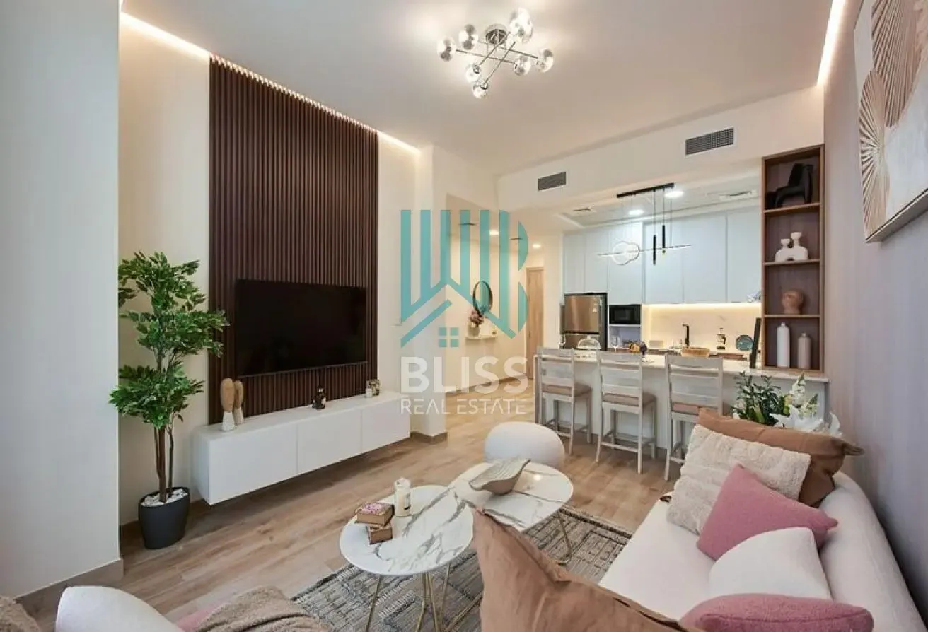 Close To Circle Mall/Payment Plan |