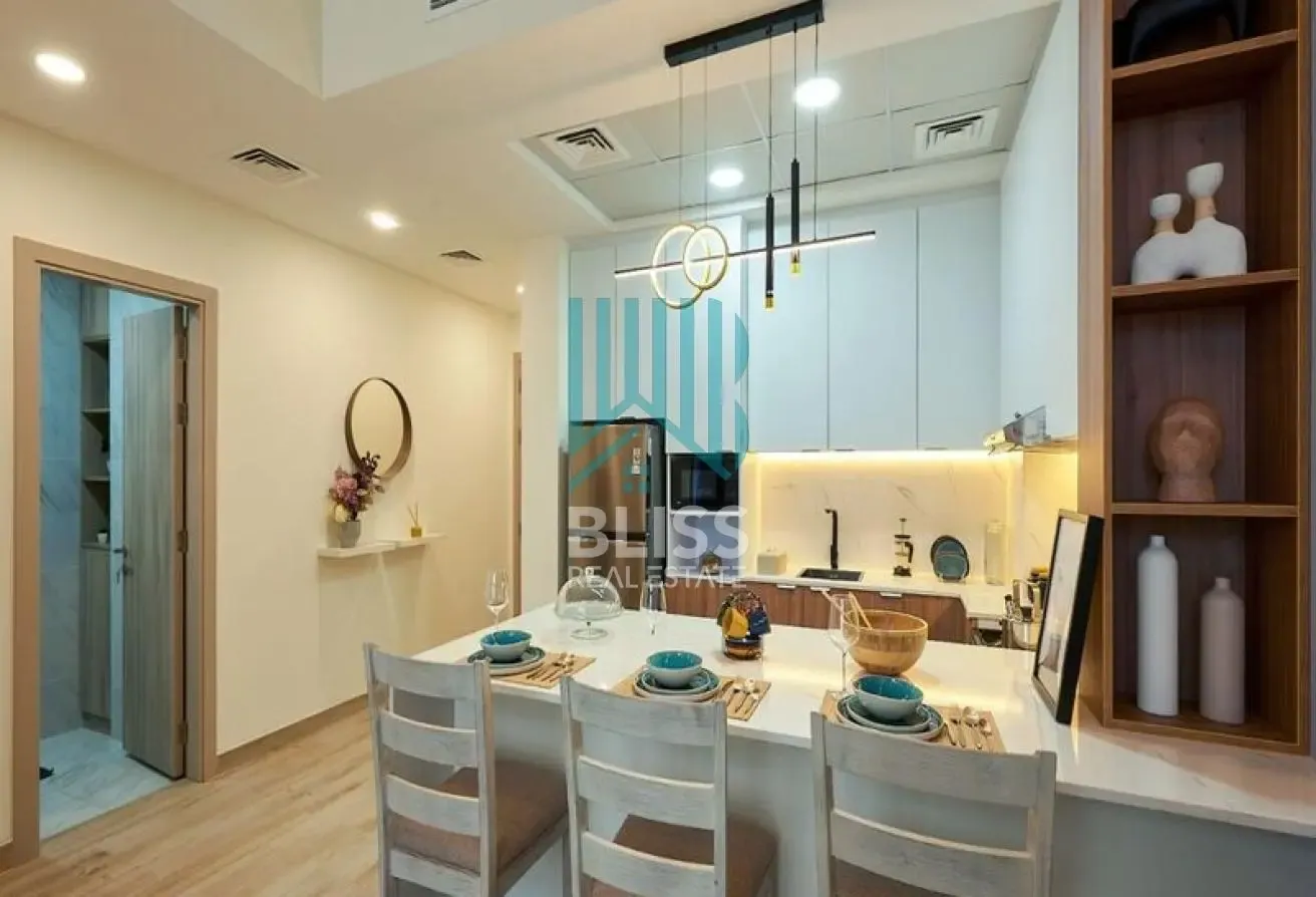 Close To Circle Mall/Payment Plan |