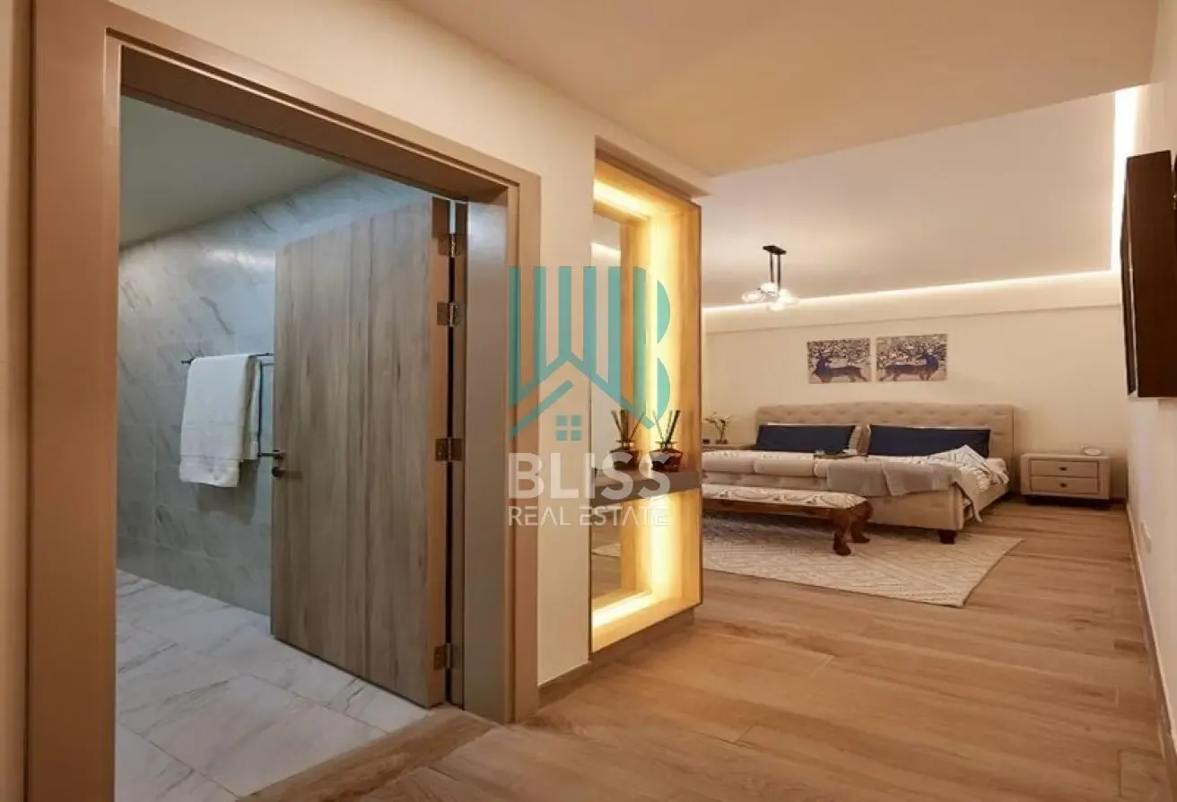 Close To Circle Mall/Payment Plan |