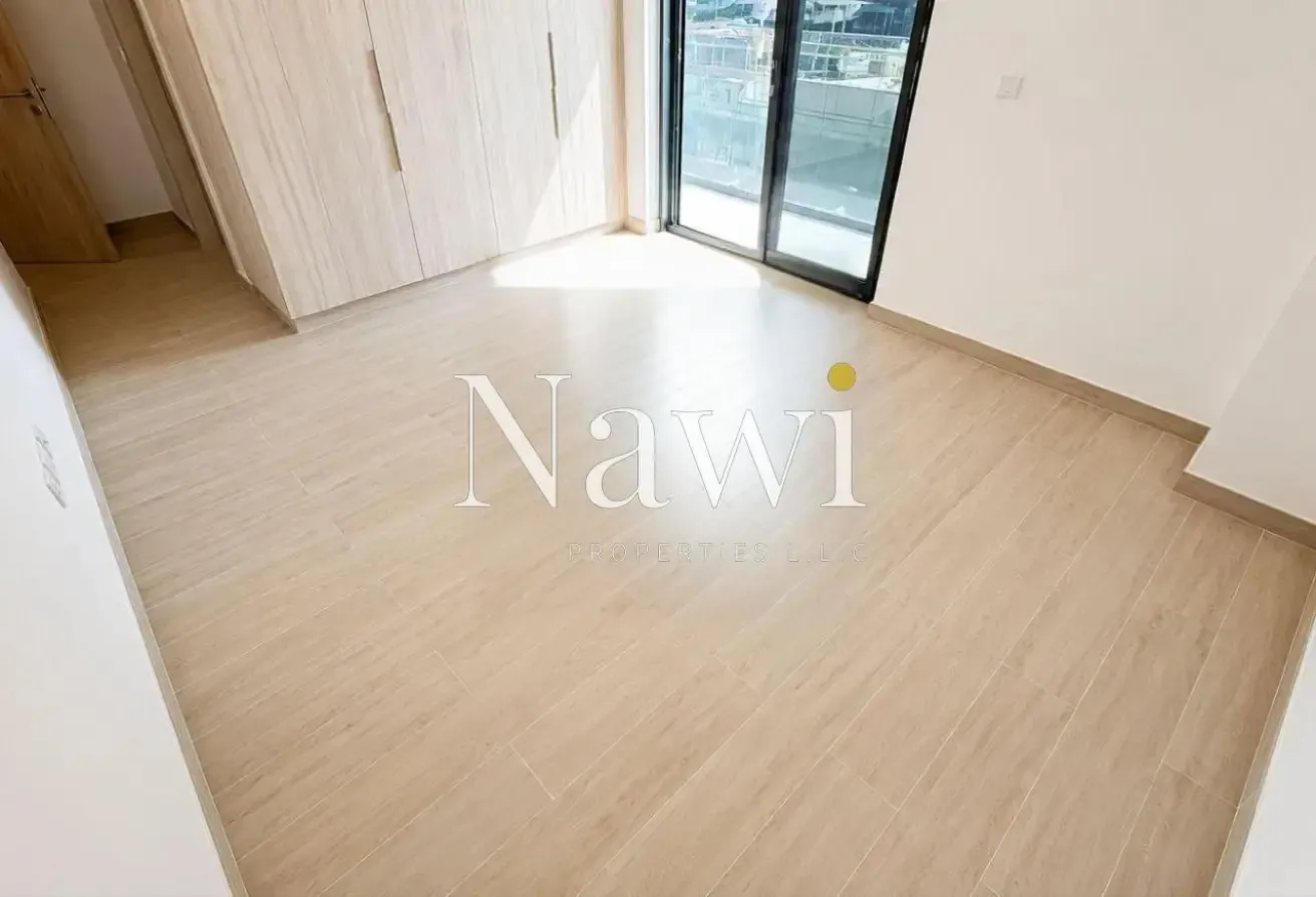 Near Circle Mall | Payment Plan | Spacious Space