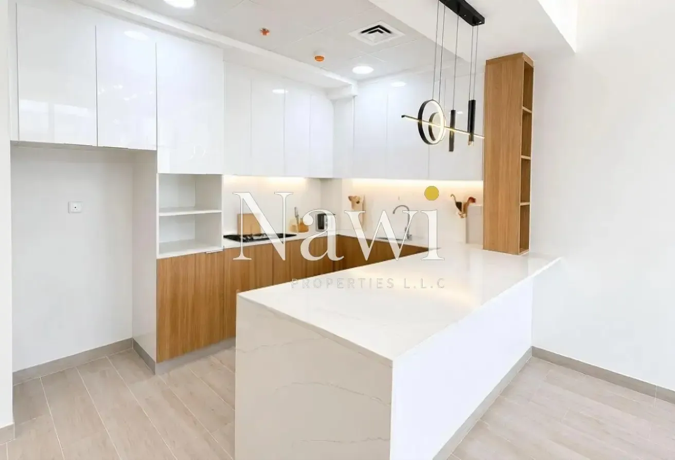 Near Circle Mall | Payment Plan | Spacious Space