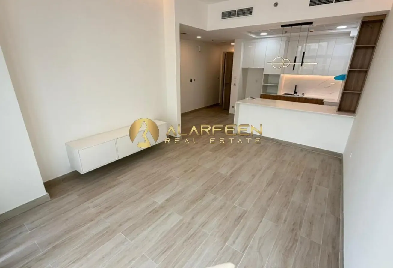 1 Bedroom Apartment | Amazing  Balcony & City View