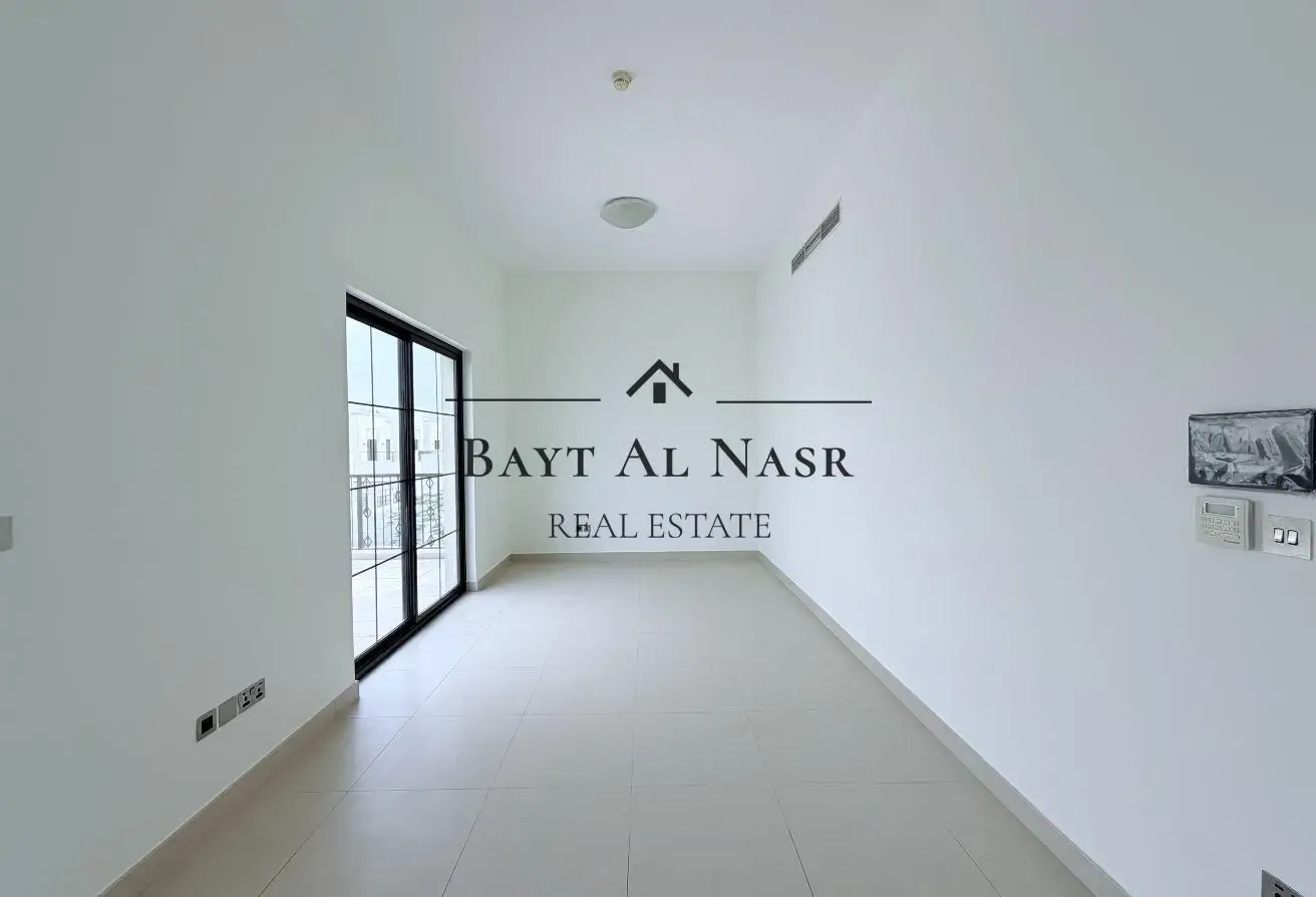 Only GCC Nationals | Close to the Mall  | VOT |