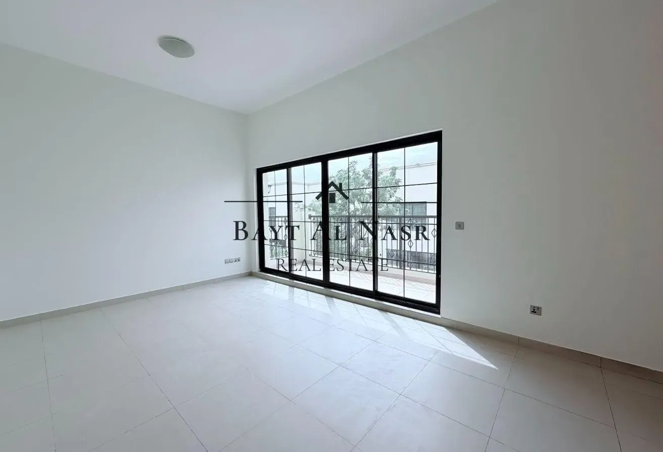 Only GCC Nationals | Close to the Mall  | VOT |