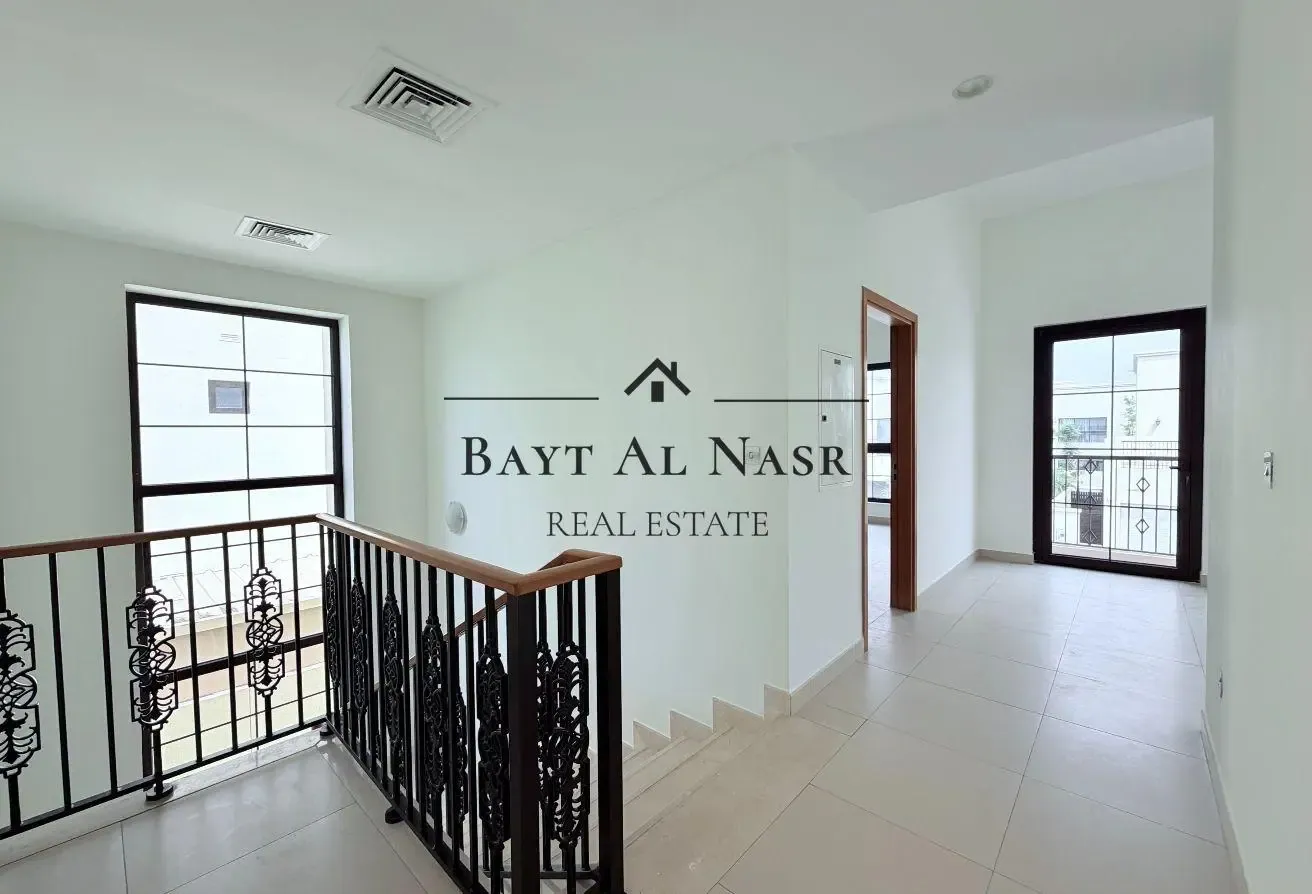 Only GCC Nationals | Close to the Mall  | VOT |