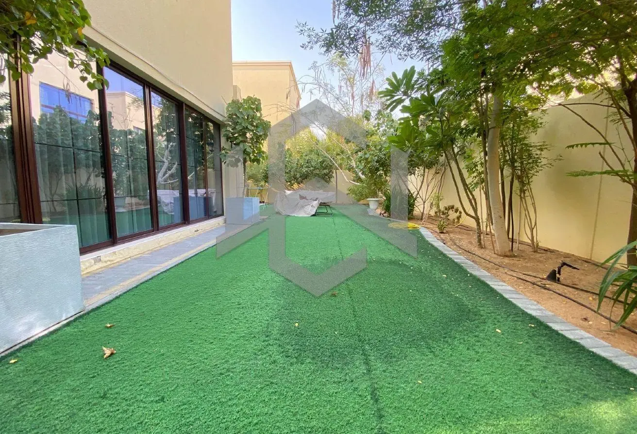 Spacious 4BR Villa | Unfurnished | Private Garden