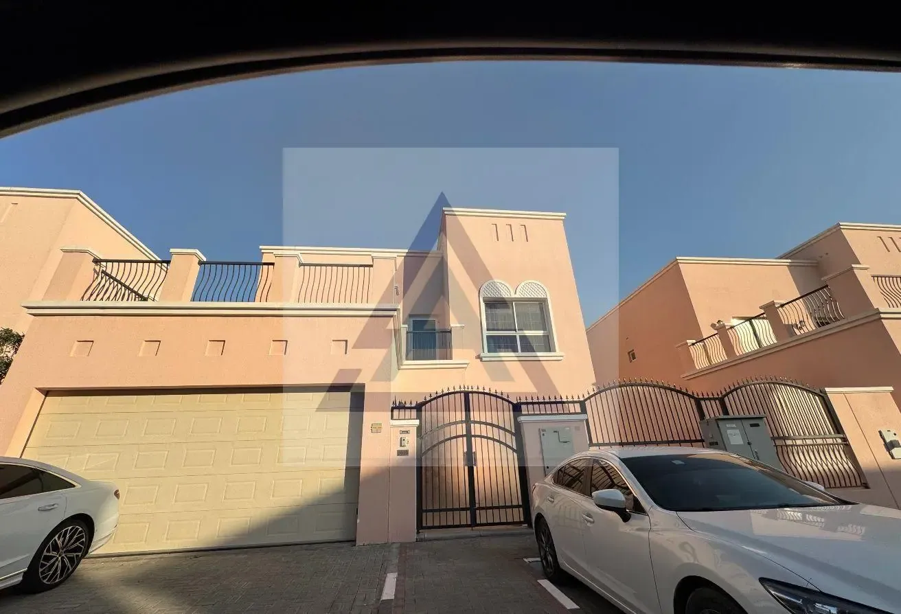 Villa for Sale in Dubai Nad Al Shiba Third