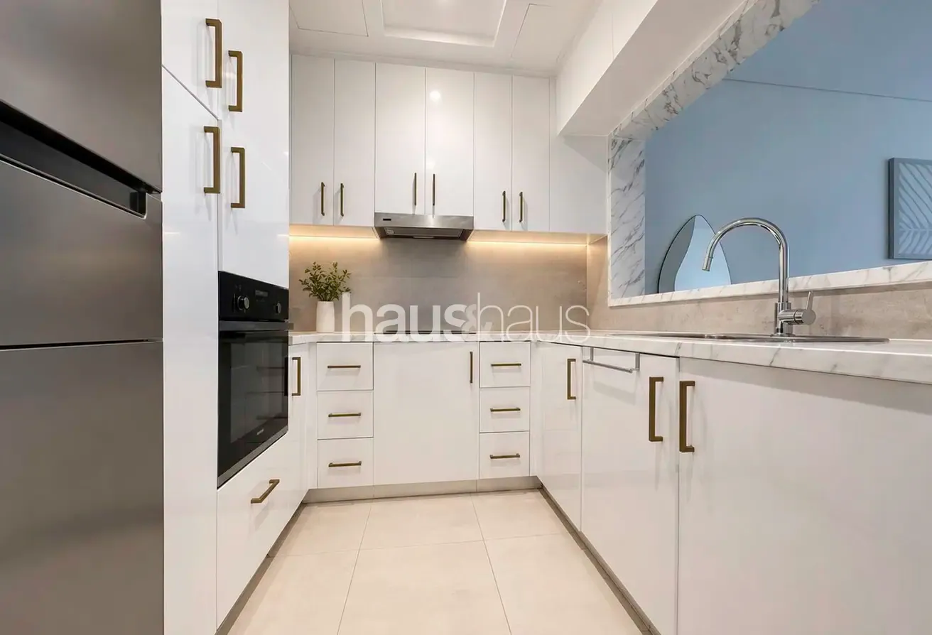 Vacant On Transfer | Upgraded | Fully Furnished