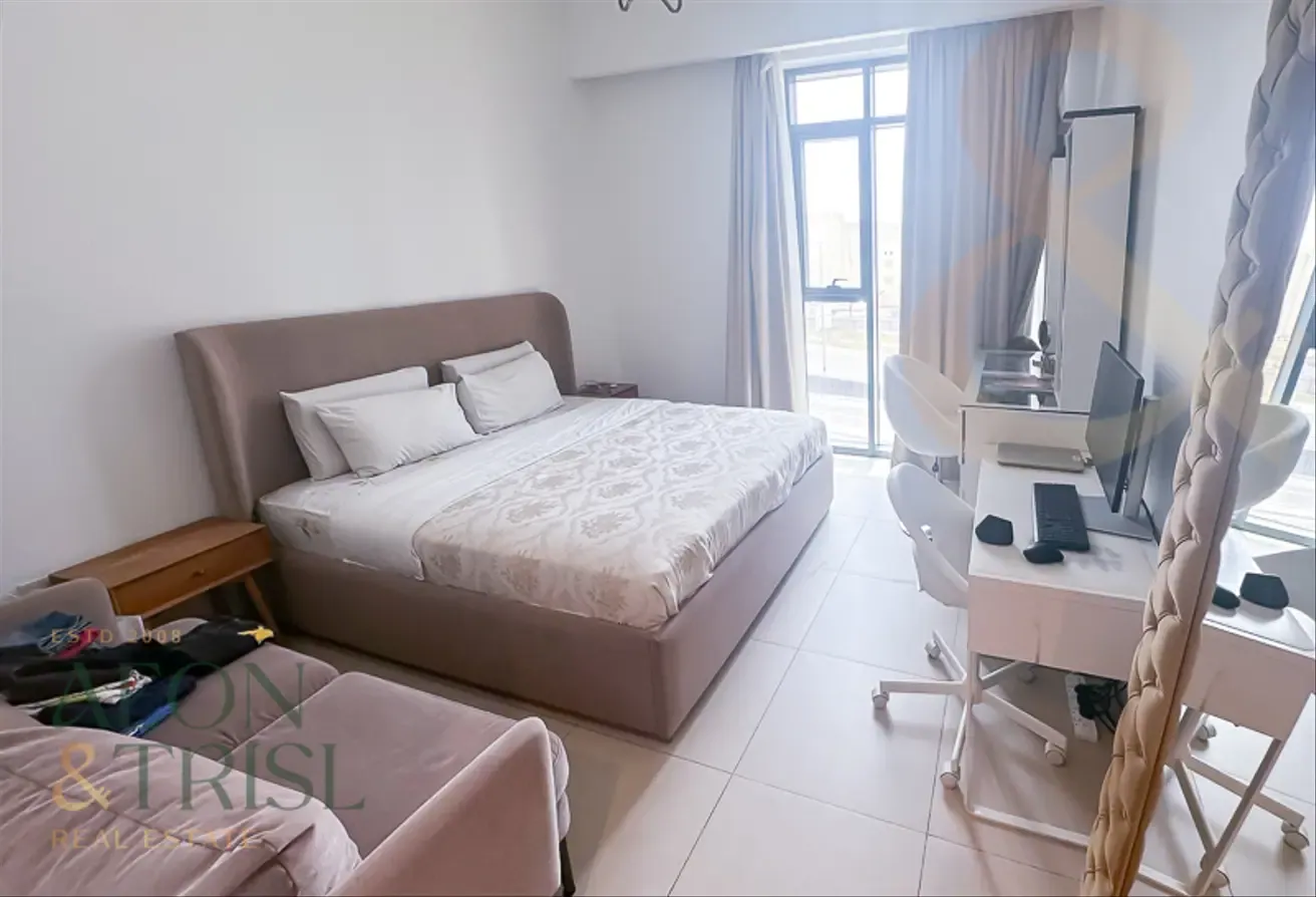 Rare 2 Bed | Spacious | Great View