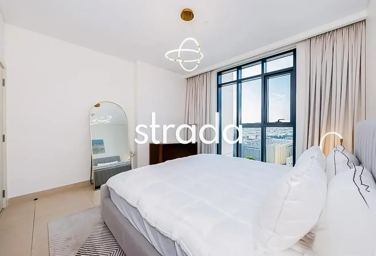 Upgraded | Furnished | High Floor