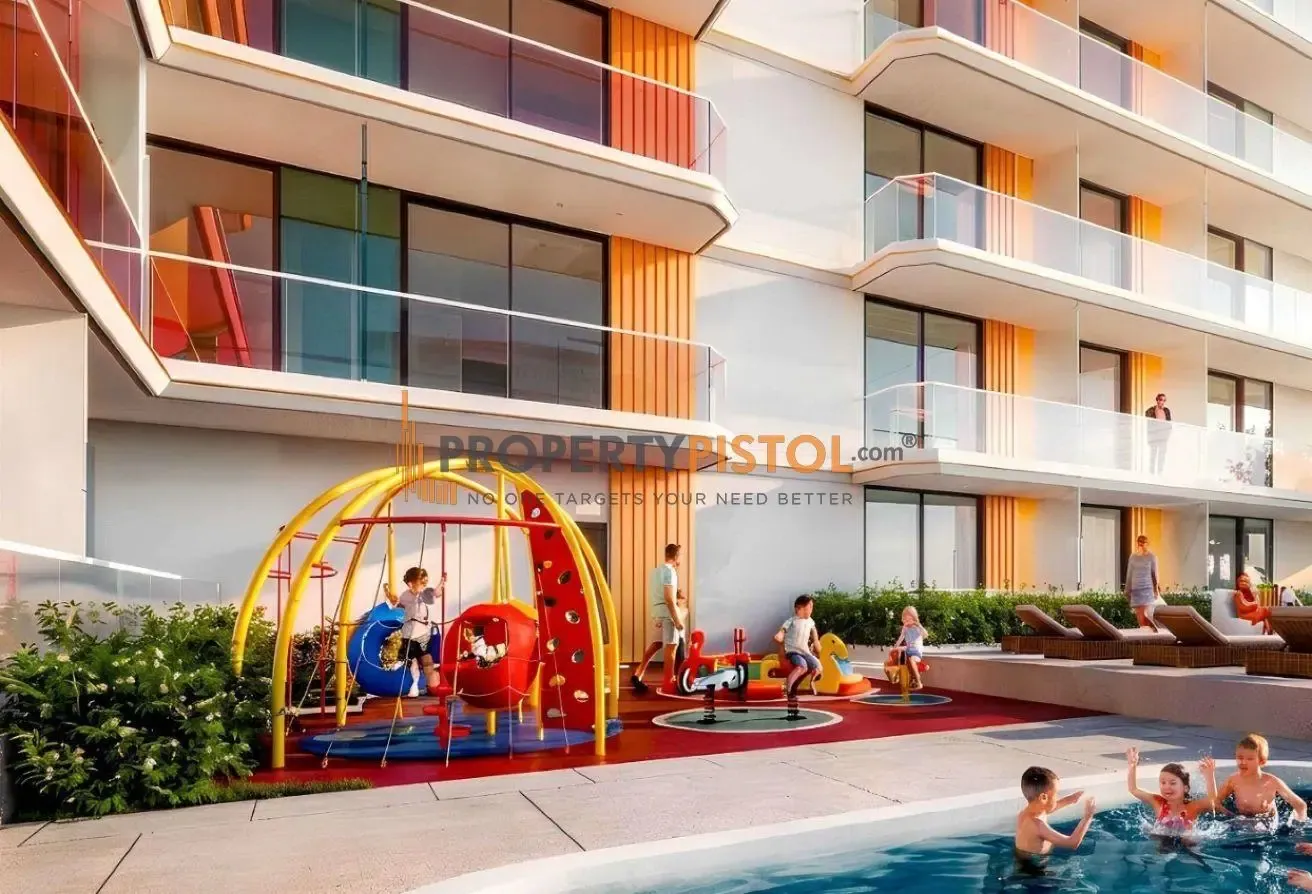 Fully Furnished Smart Homes Ready to Invest