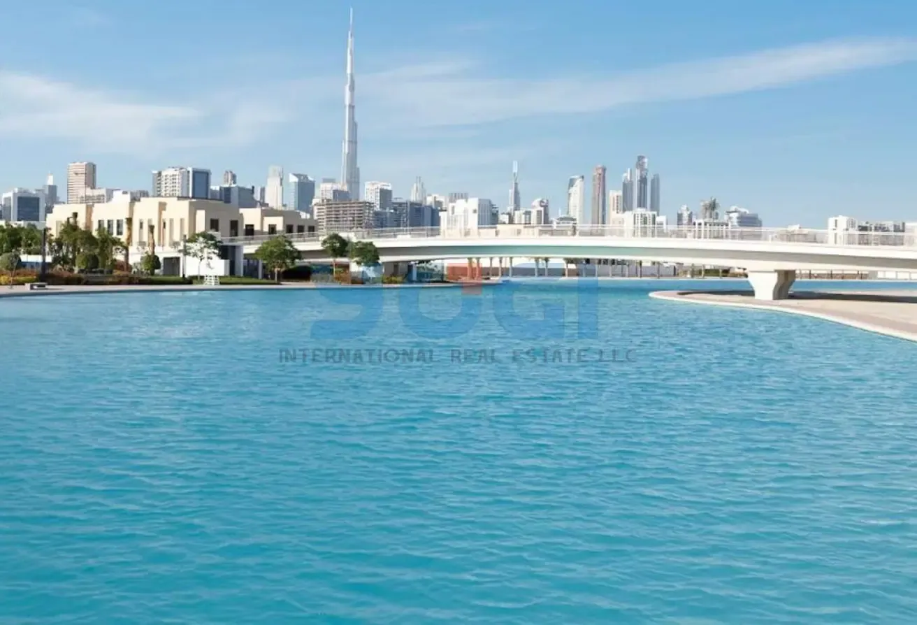 1-Bedroom Apartment with Lagoon and Burj Views