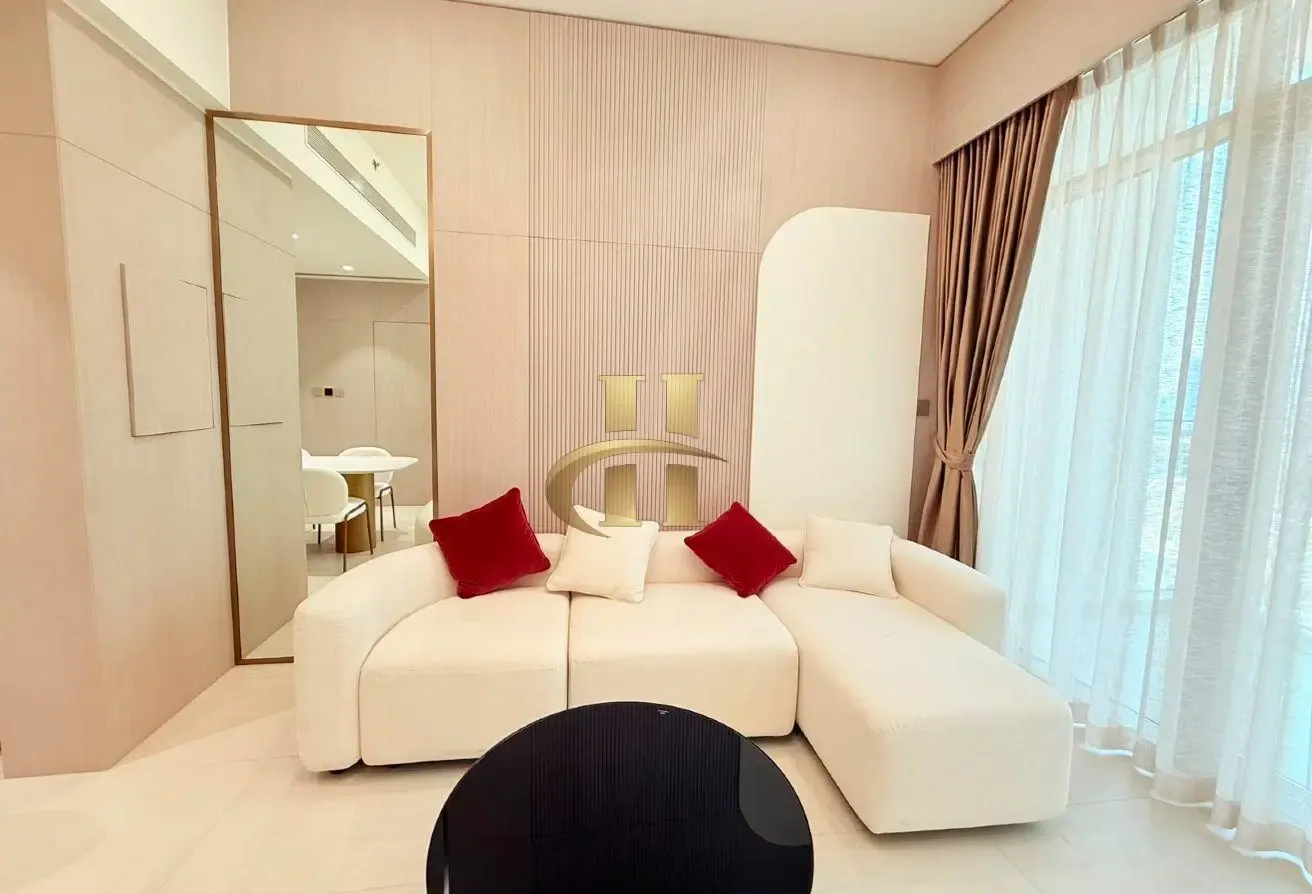 Luxury Living | Fully Furnished | High floor