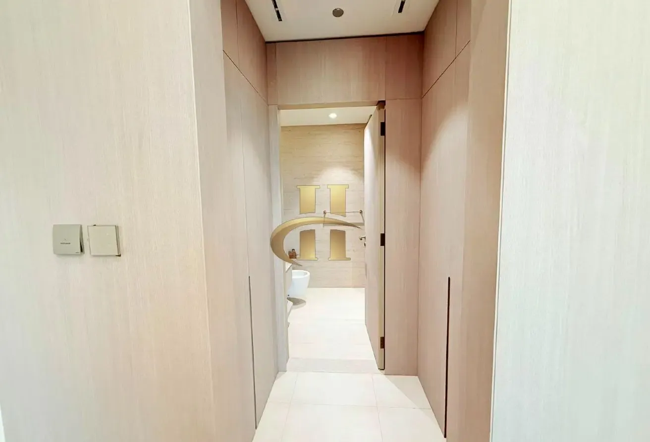 Luxury Living | Fully Furnished | High floor