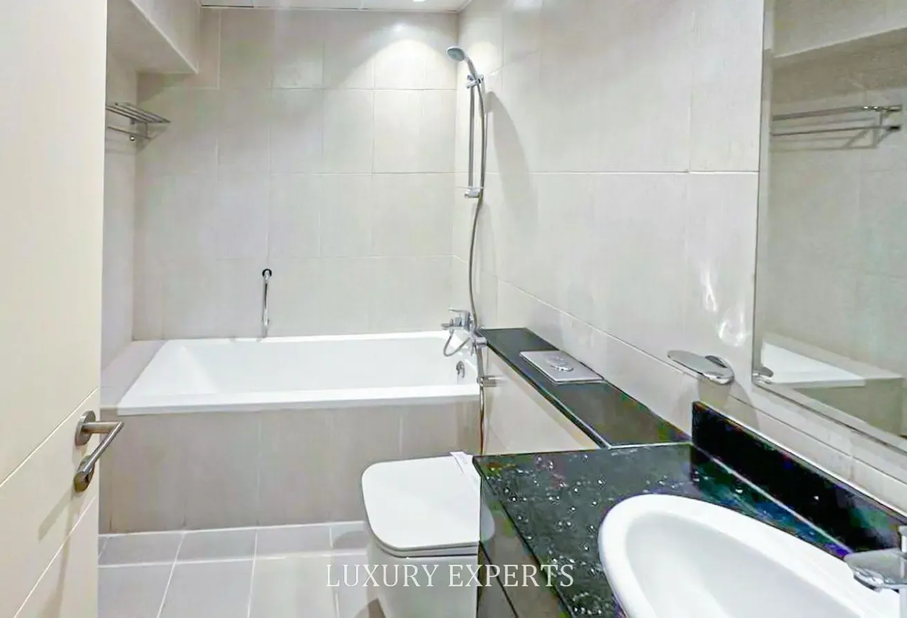 2BR | High Floor | Park View | Tenanted