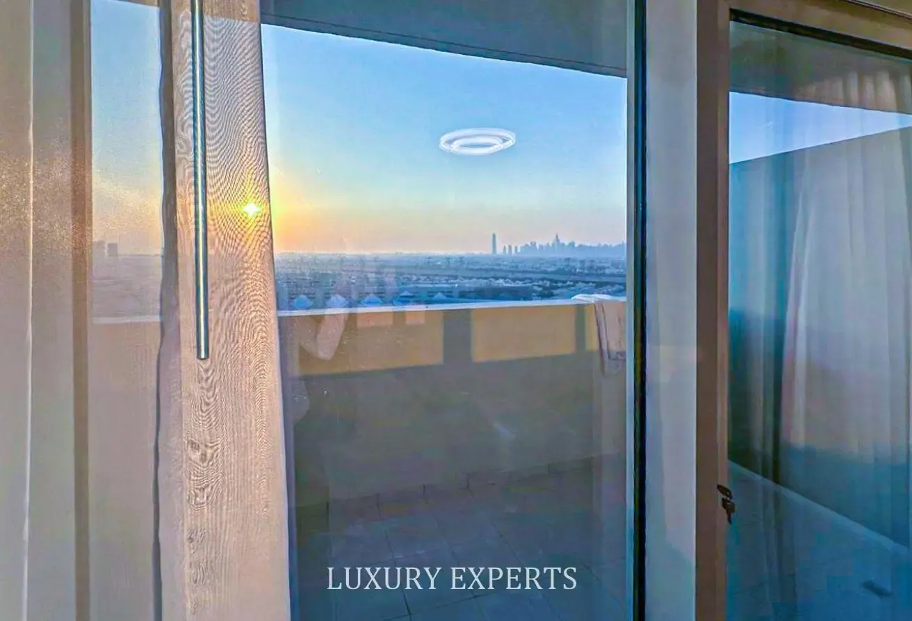 2BR | High Floor | Park View | Tenanted