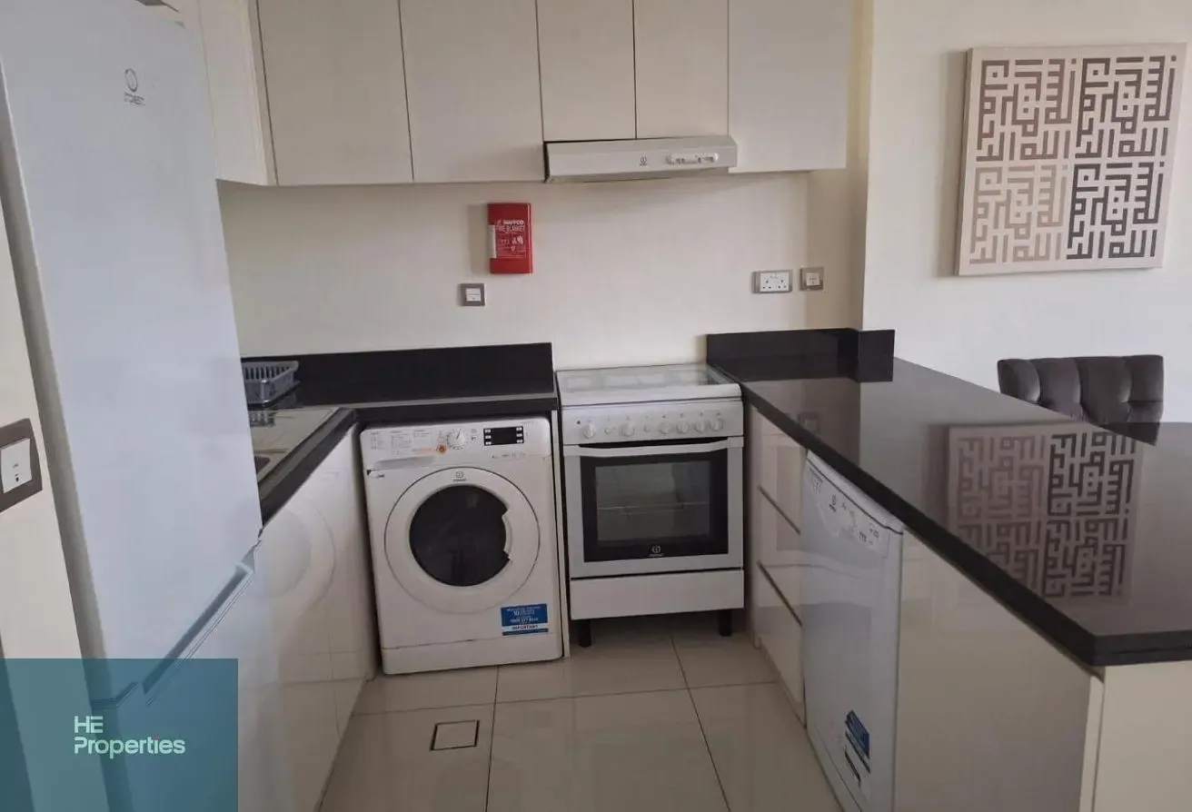 High floor I Vacant I Furnished