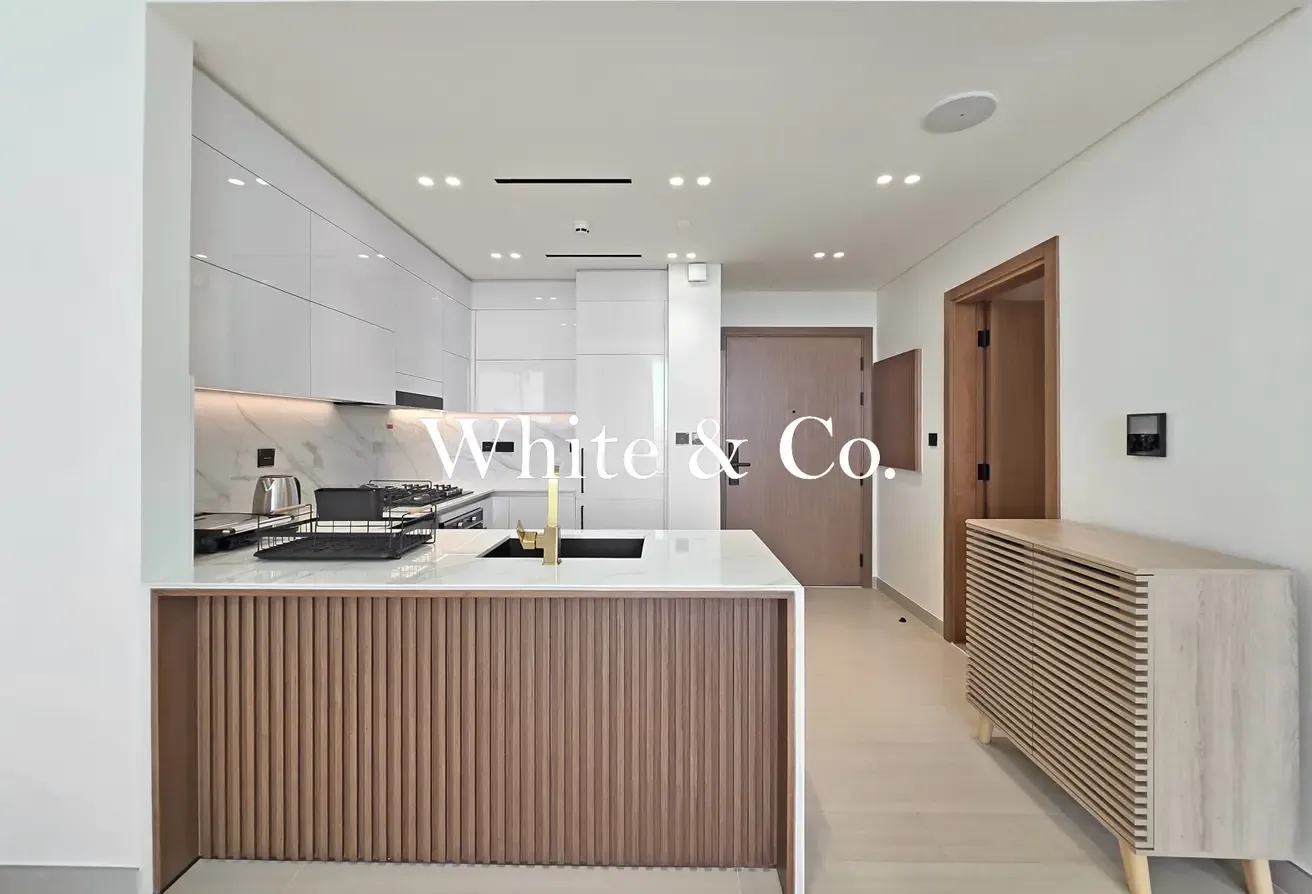 Furnished | High Floor | Handover Vacant