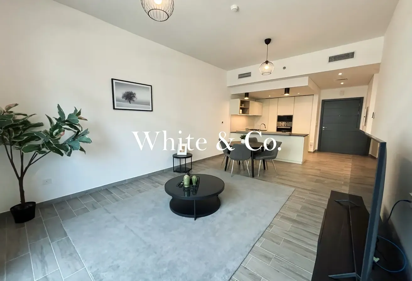 Ellington | Vacant Now | Well Maintained