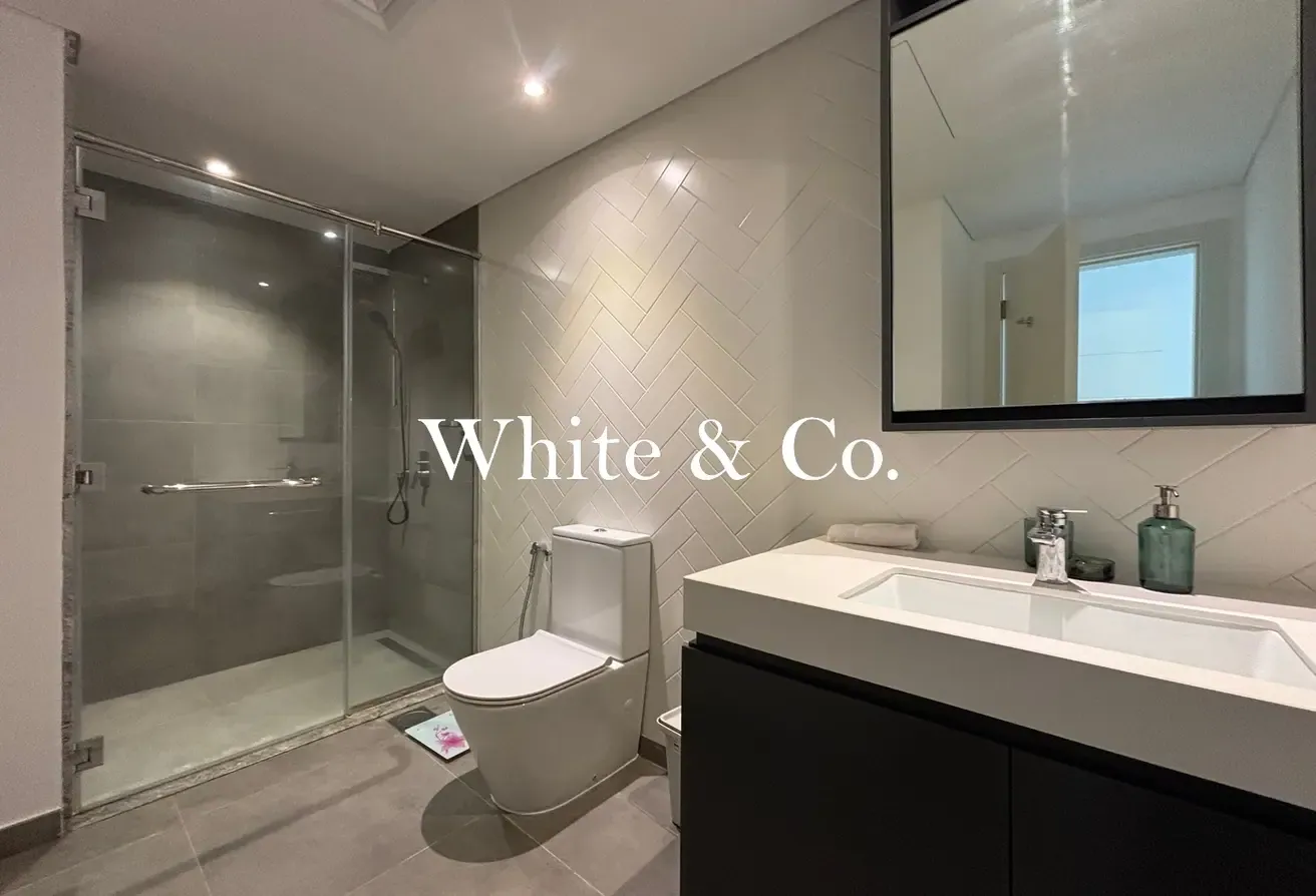 Ellington | Vacant Now | Well Maintained