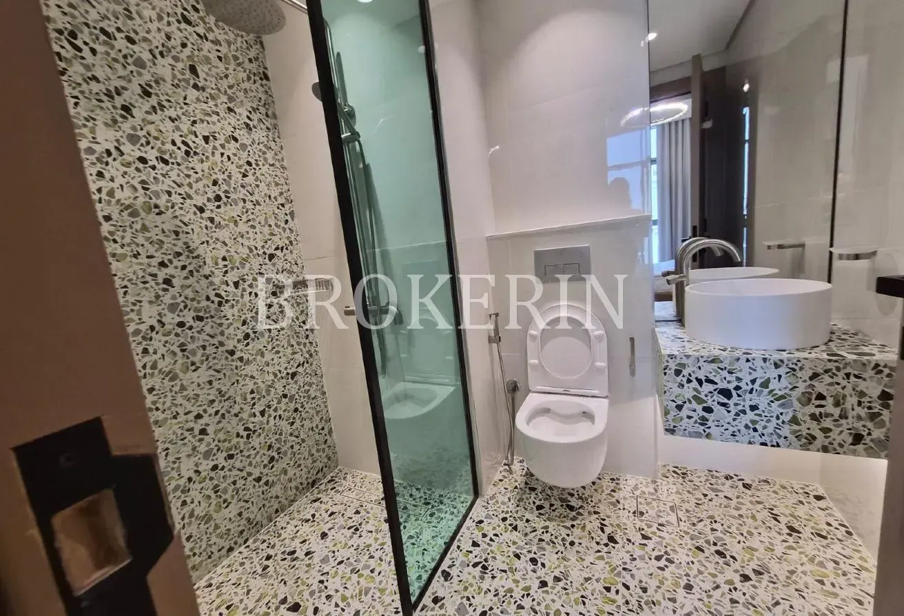 COZY & MODERN | BRAND NEW UNIT | PRIME LOCATION