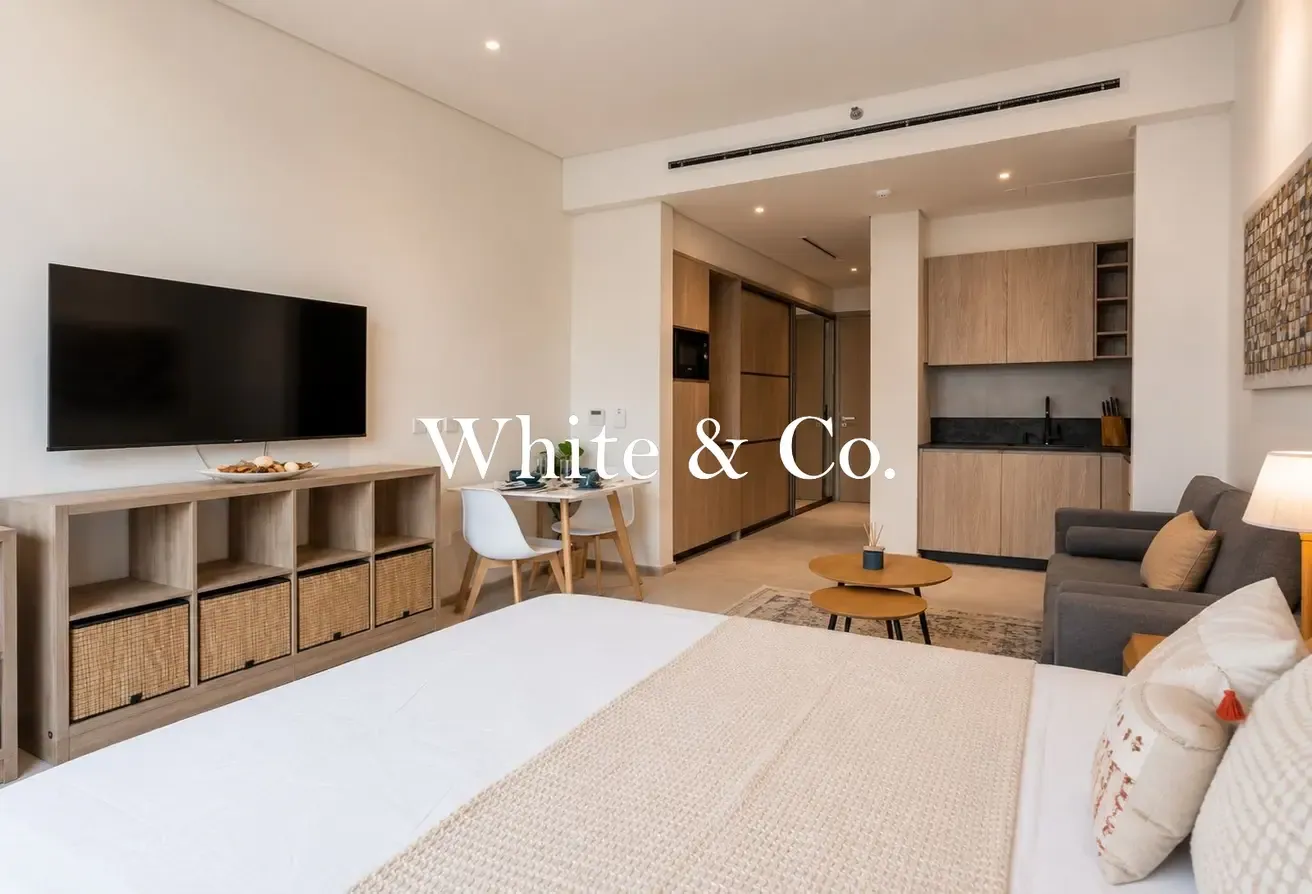 Furnished Studio  |  Pool View  |  JVC