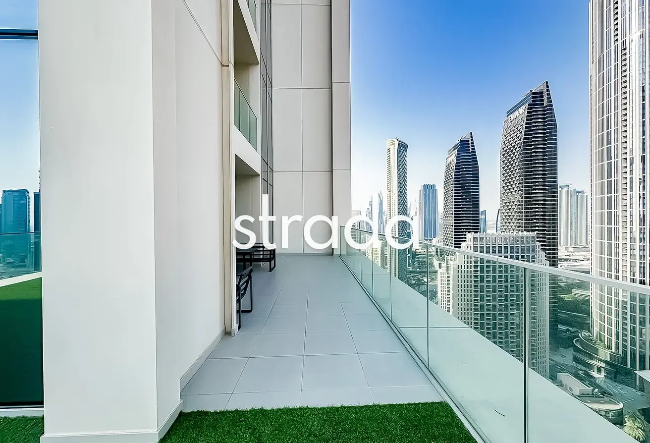 1 of 1 terrace | 3BR | High Floor