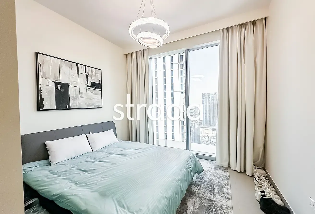 1 of 1 terrace | 3BR | High Floor