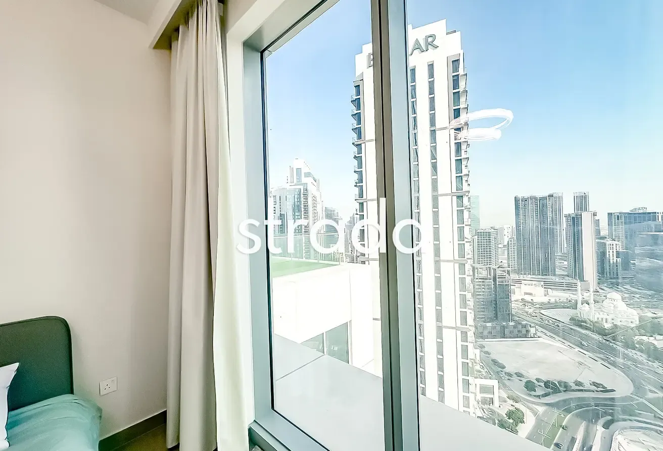 1 of 1 terrace | 3BR | High Floor