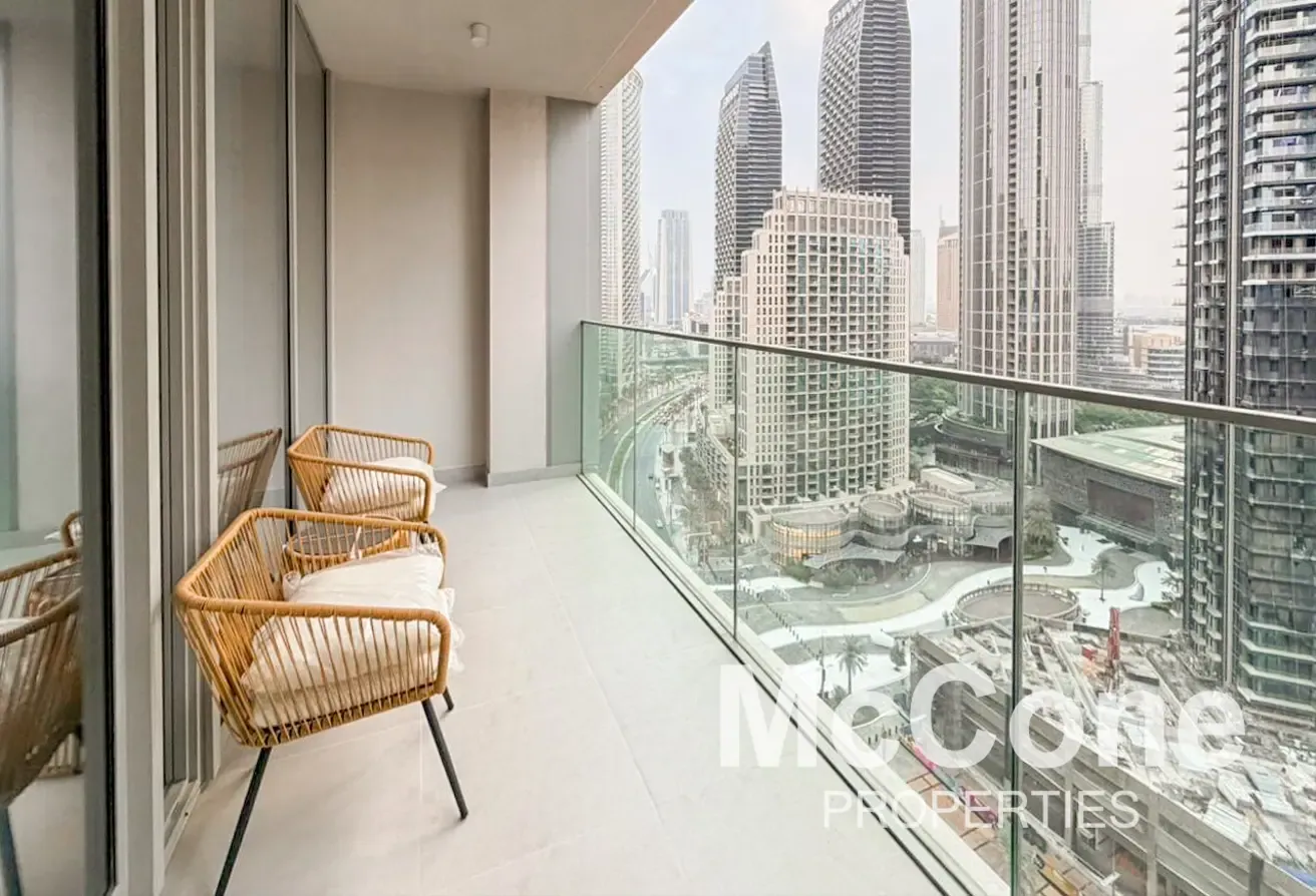 Mid Floor | Vacant | Exclusive