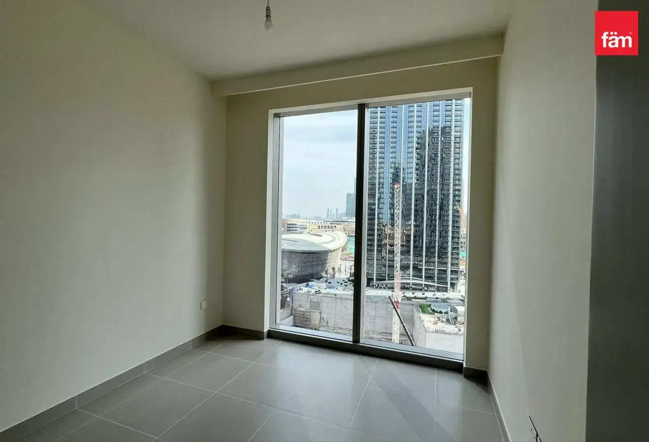 Best Price |Partial Burj Khalifa View | Phpp