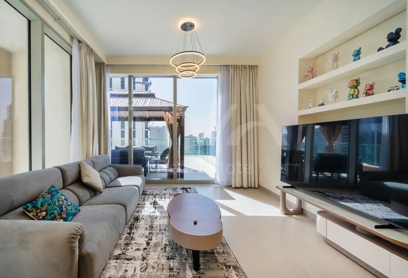 RARE LAYOUT | MOTIVATED SELLER | LUXURY 3BR+MAID