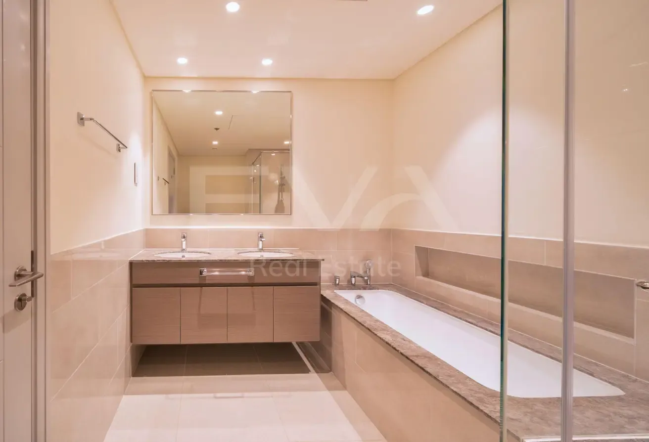 RARE LAYOUT | MOTIVATED SELLER | LUXURY 3BR+MAID
