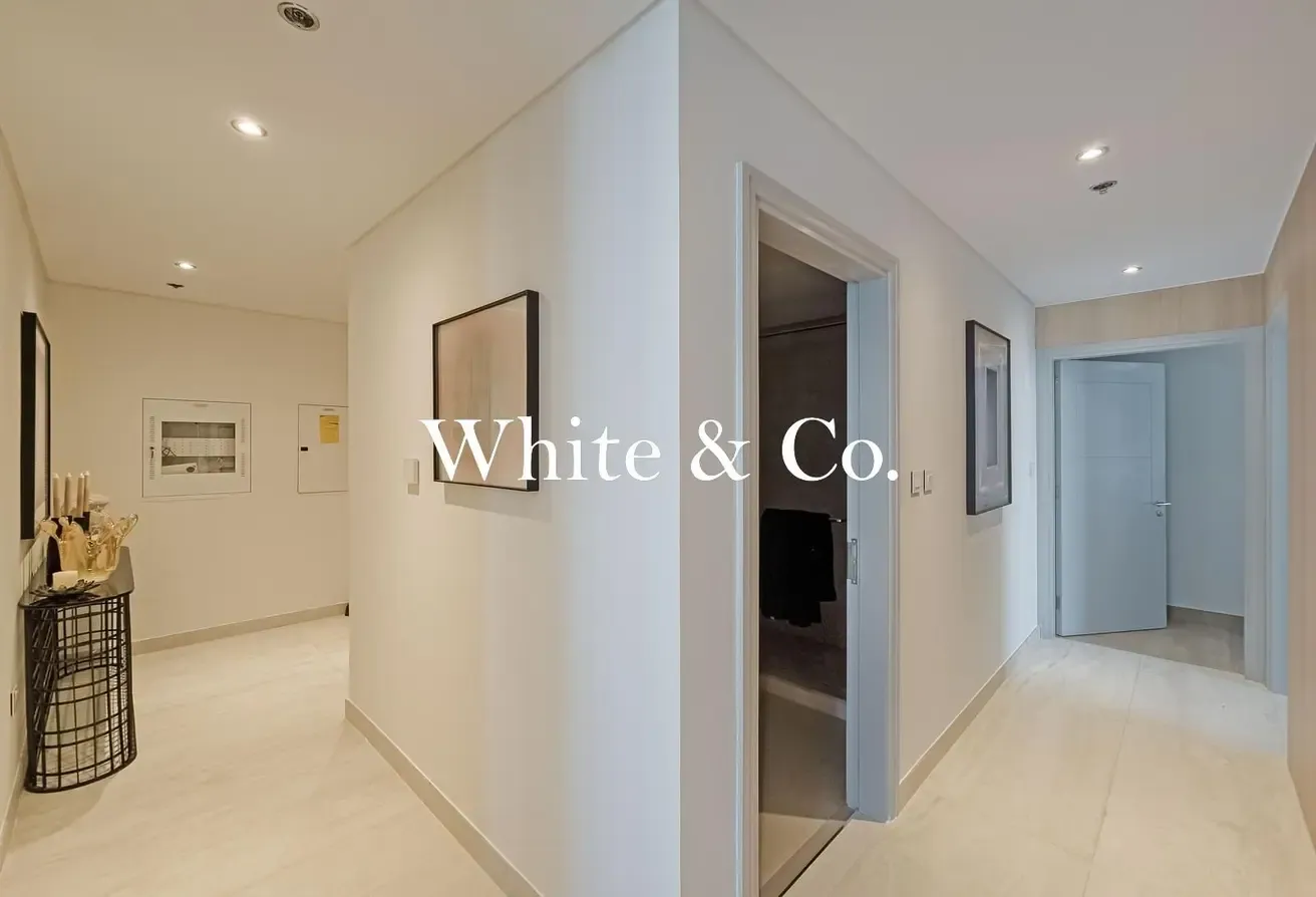 FULLY UPGRADED | HIGH FLOOR | AMAZING VIEW