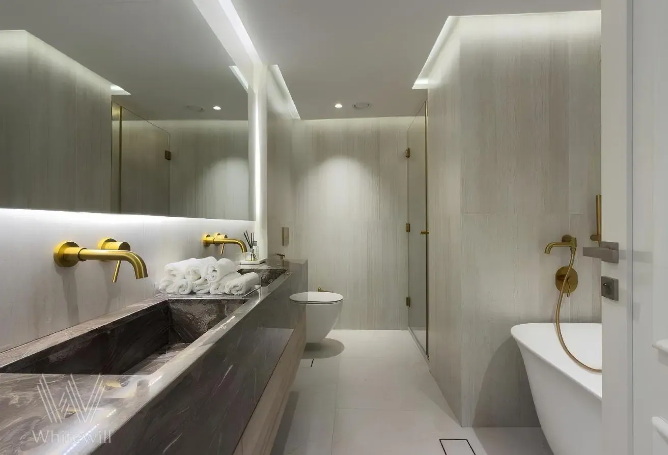 Upgraded| VOT |Furnished|High Floor|Amenities View