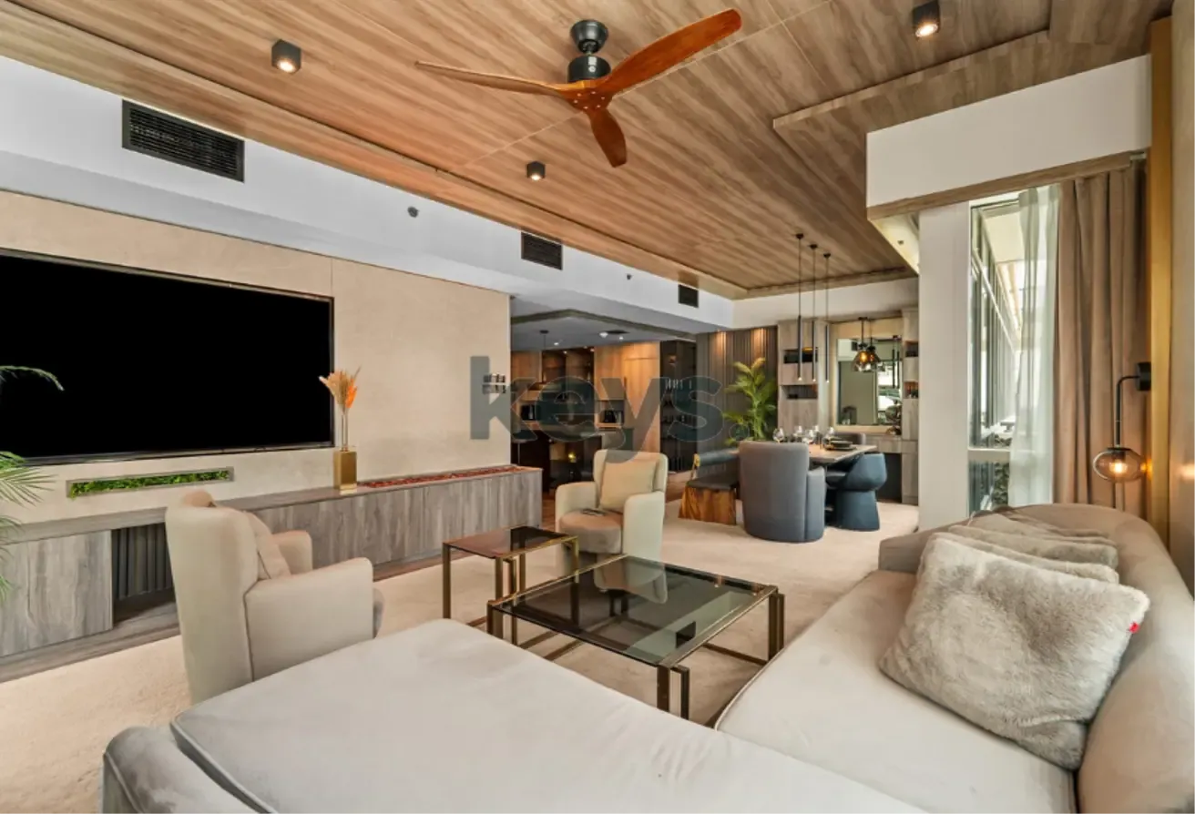 Luxury Upgraded 1BR I Marina Lifestyle I Spacious