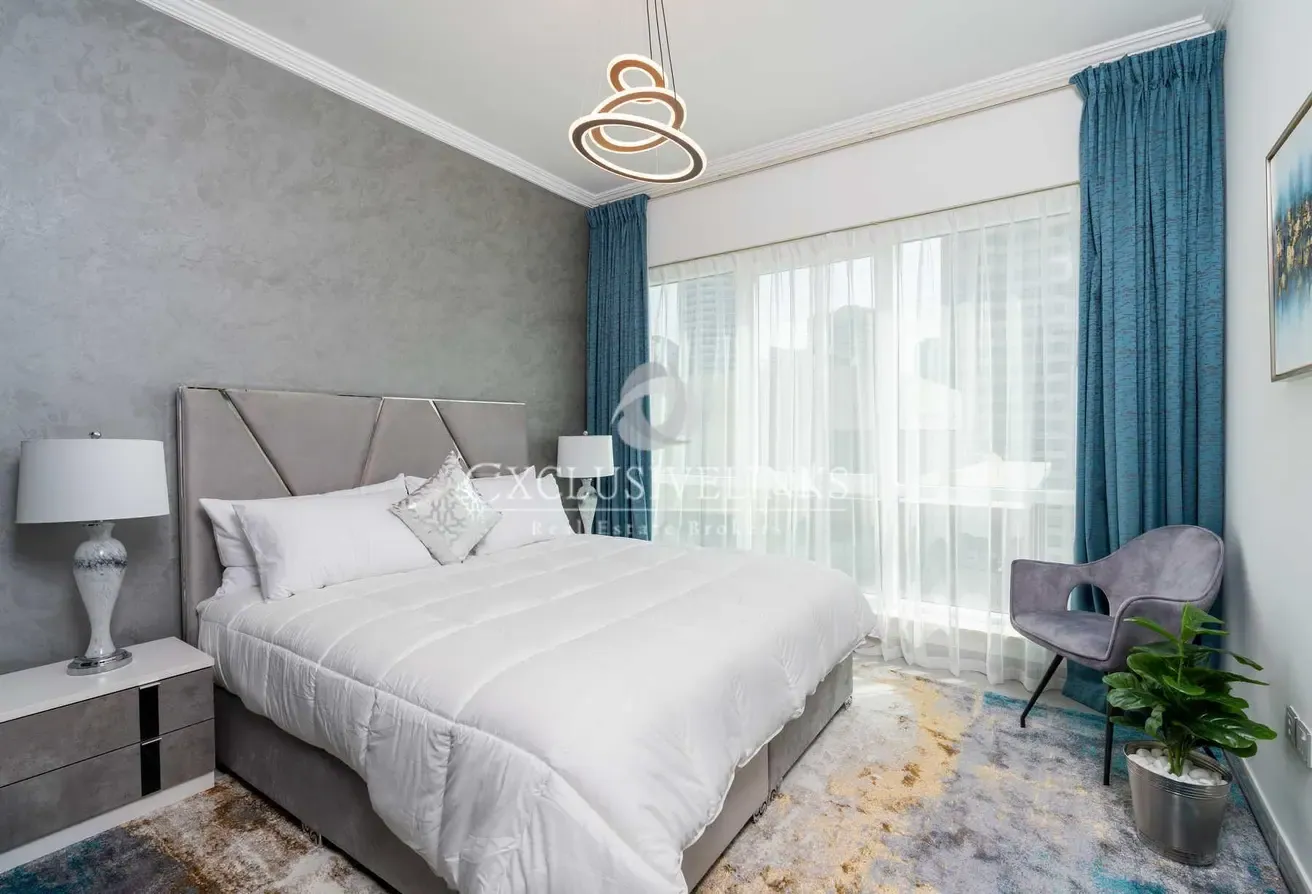 Fully Upgraded | Marina View | Vacant
