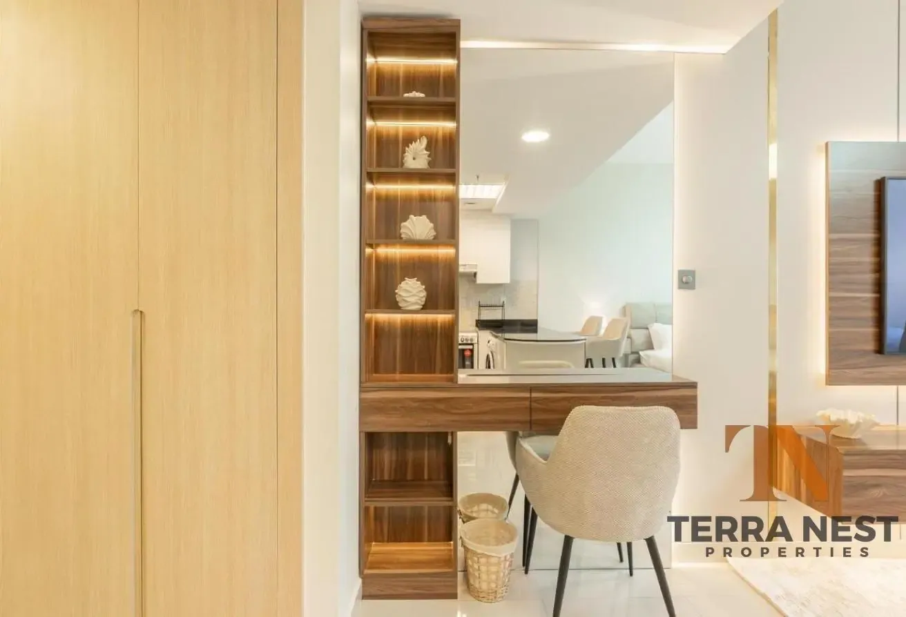 LUXRIOUSLY FURNISHED STUDIO | INVESTORS DEAL