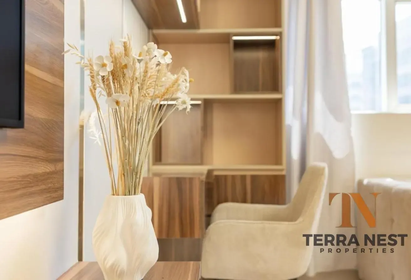 LUXRIOUSLY FURNISHED STUDIO | INVESTORS DEAL