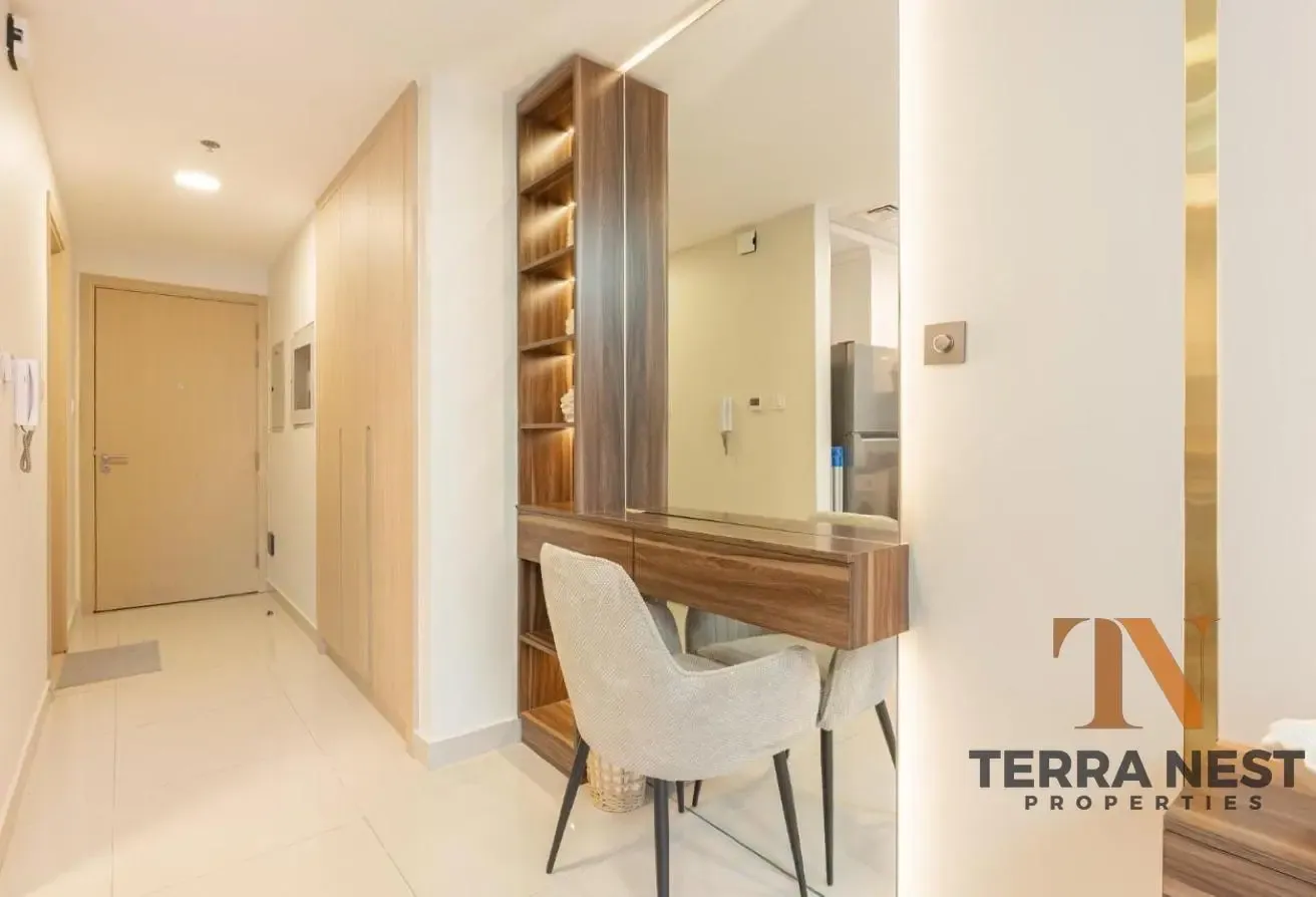 LUXRIOUSLY FURNISHED STUDIO | INVESTORS DEAL