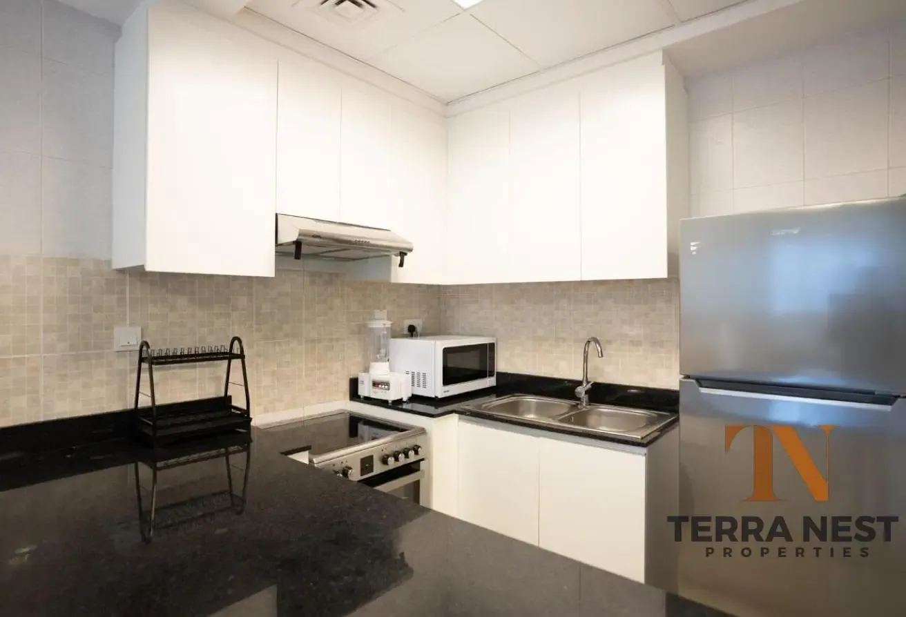 LUXRIOUSLY FURNISHED STUDIO | INVESTORS DEAL