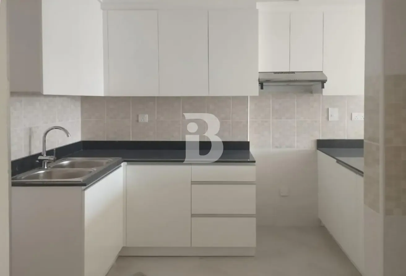Best Unit New Apartment High Floor | First Tenant