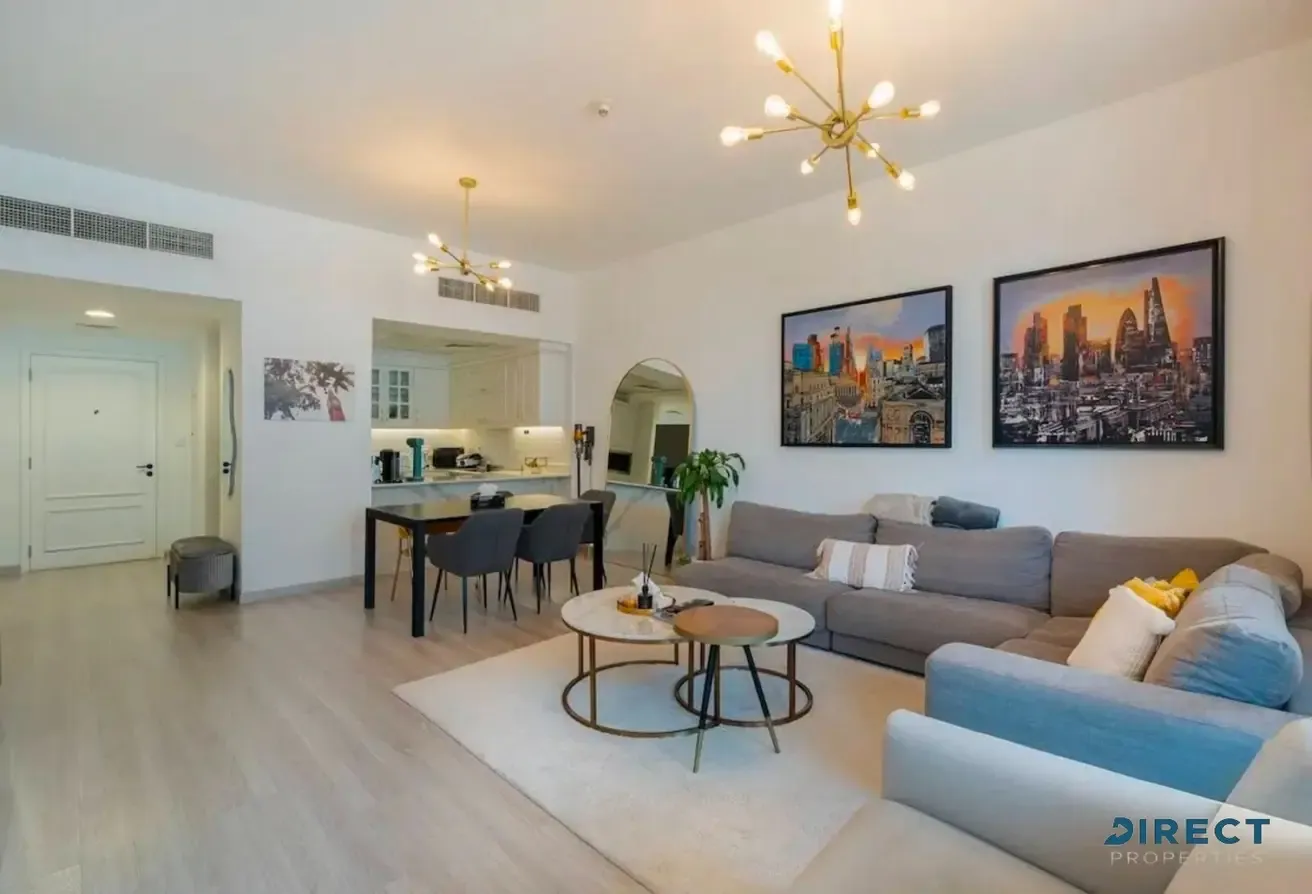 Stunning Renovation | Vacant | Perfect Family Home